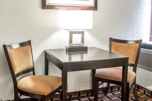 Imagen de la habitación del Hotel Baymont by Wyndham Scranton Dunmore. Foto 7