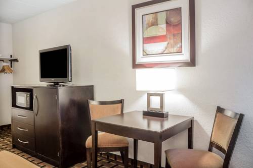 Imagen de la habitación del Hotel Baymont by Wyndham Scranton Dunmore. Foto 8