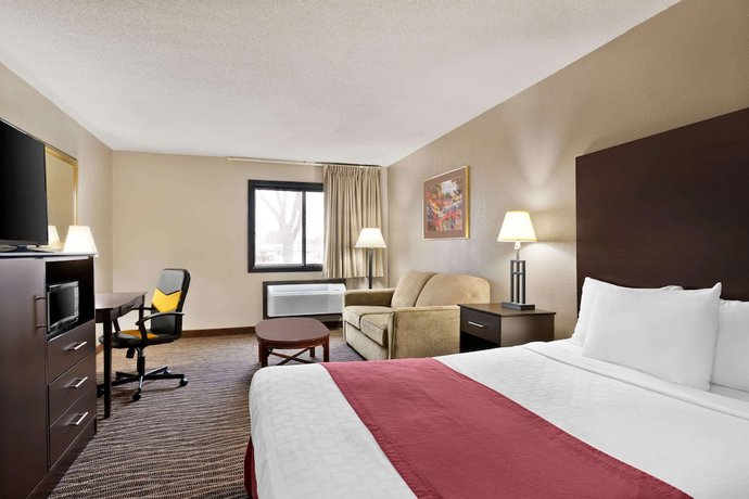 Imagen de la habitación del Hotel Baymont by Wyndham Sioux Falls West (67058) Sioux/ Near Airport. Foto 5