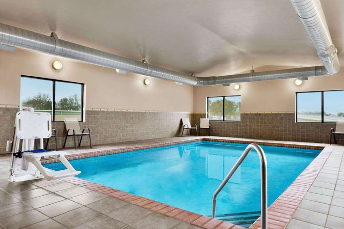 Imagen general del Hotel Baymont by Wyndham Sioux Falls West (67058) Sioux/ Near Airport. Foto 1