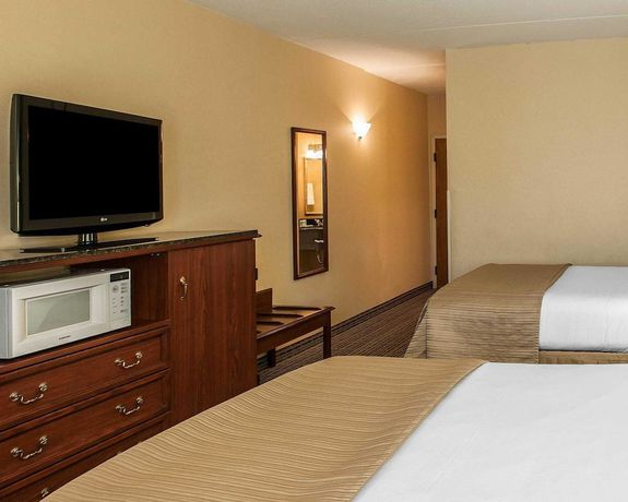Imagen de la habitación del Hotel Baymont by Wyndham South Bend Near Notre Dame. Foto 9