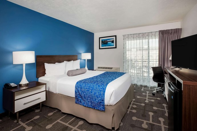 Imagen de la habitación del Hotel Baymont by Wyndham Spokane. Foto 9