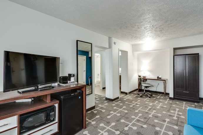 Imagen de la habitación del Hotel Baymont by Wyndham Spokane. Foto 10