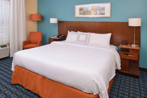Imagen de la habitación del Hotel Baymont by Wyndham St. Charles. Foto 2