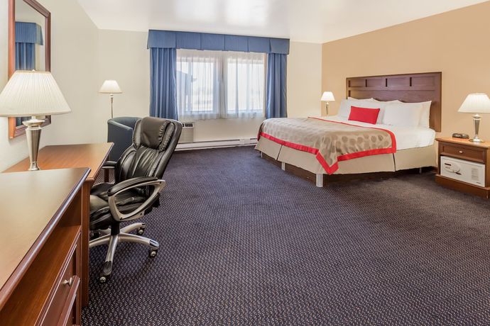 Imagen de la habitación del Hotel Baymont by Wyndham Waukesha. Foto 11
