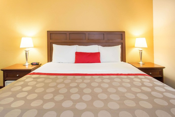 Imagen de la habitación del Hotel Baymont by Wyndham Waukesha. Foto 13