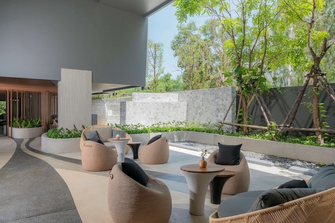 Imagen de los interiores del Hotel Bayphere Pattaya. Foto 22