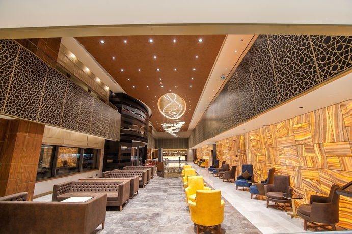 Imagen de los interiores del Hotel Bayır Diamond and Convention Center Konya. Foto 16