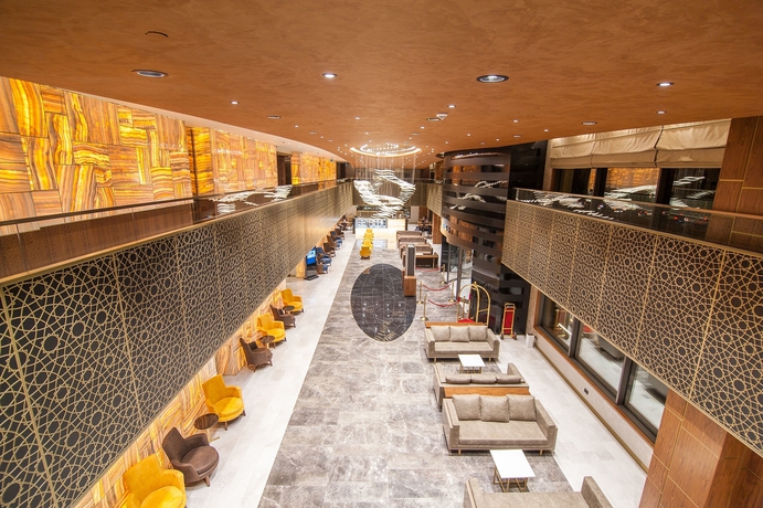 Imagen de los interiores del Hotel Bayır Diamond and Convention Center Konya. Foto 17
