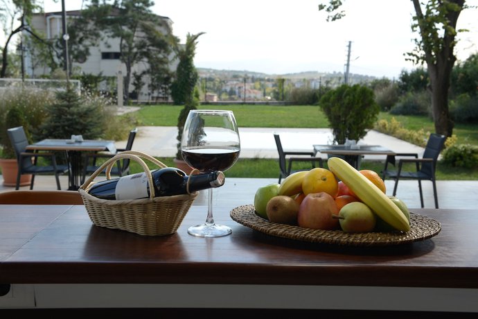 Imagen del bar/restaurante del Hotel Bayramoglu Resort. Foto 6