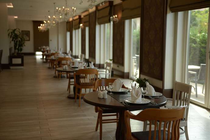 Imagen del bar/restaurante del Hotel Bayramoglu Resort. Foto 12