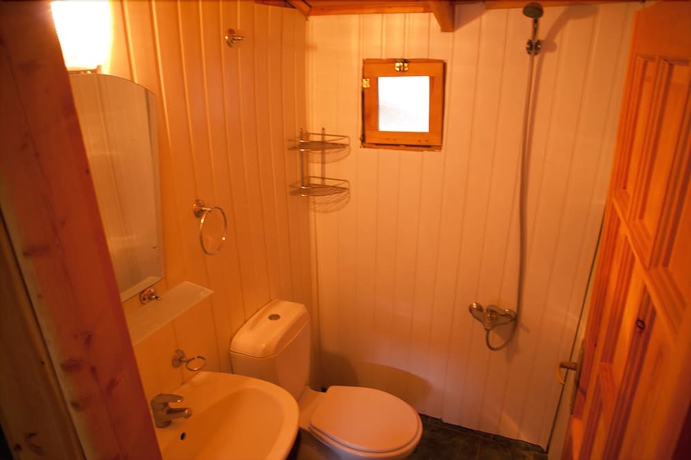 Imagen de la habitación del Hotel Bayrams Tree Houses. Foto 10