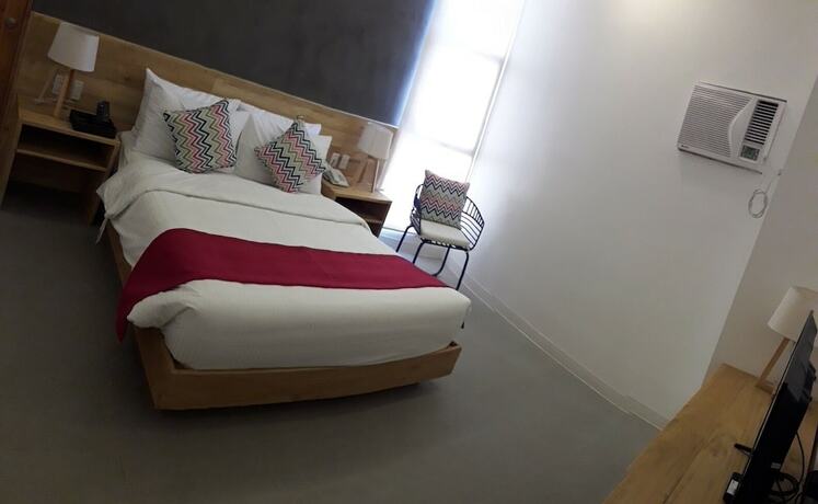 Imagen general del Hotel Bay's Inn. Foto 1