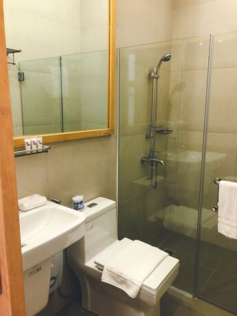 Imagen general del Hotel Bay's Inn. Foto 7