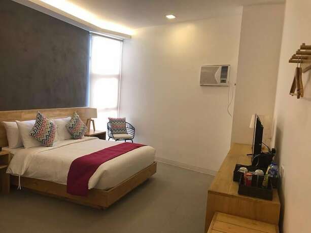 Imagen general del Hotel Bay's Inn. Foto 14