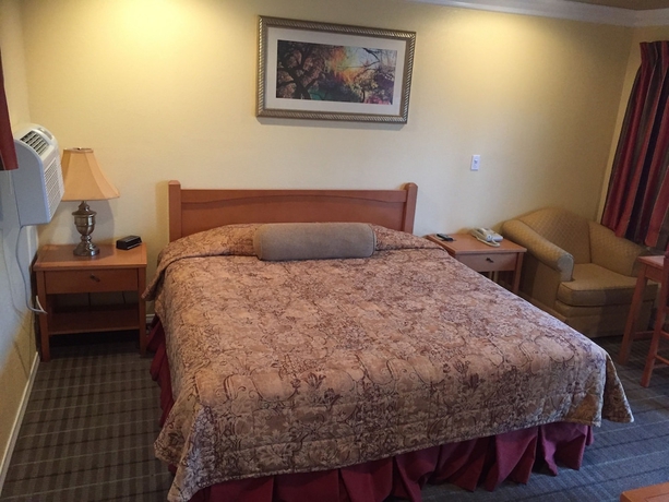 Imagen de la habitación del Hotel Bayshore Inn Motel. Foto 3