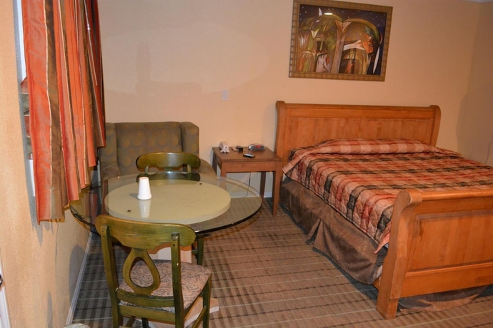 Imagen de la habitación del Hotel Bayshore Inn Motel. Foto 14