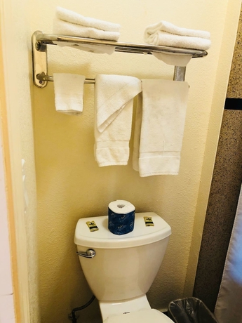 Imagen de la habitación del Hotel Bayshore Inn, San Jose. Foto 11