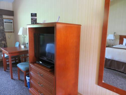 Imagen de la habitación del Hotel Bayshore Inn and Spa. Foto 3