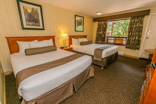 Imagen general del Hotel Bayshore Inn and Spa. Foto 1