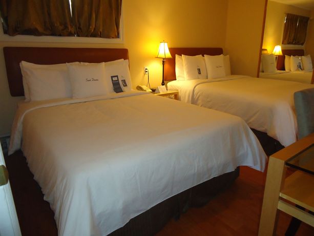 Imagen de la habitación del Hotel Bayside Inn And Waterfront Suites. Foto 10