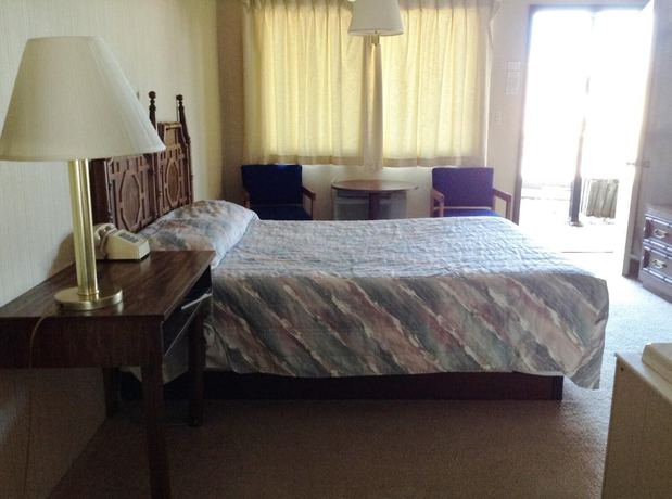Imagen de la habitación del Hotel Bayside Inn, St Ignace. Foto 8