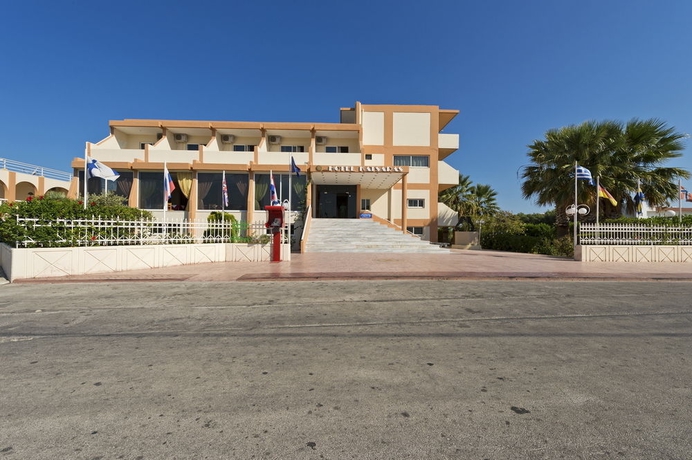 Imagen general del Hotel Bayside Katsaras. Foto 5