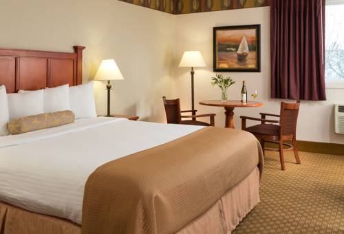 Imagen de la habitación del Hotel Bayside Resort. Foto 6