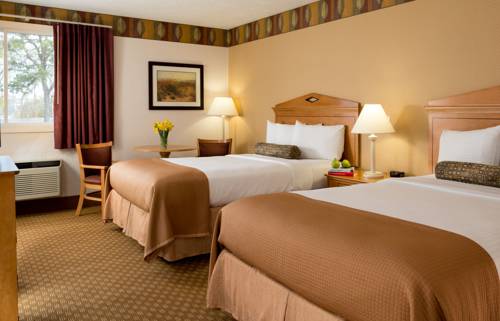 Imagen de la habitación del Hotel Bayside Resort. Foto 7