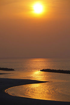 Imagen de la piscina del Hotel Bayside Square Kaike. Foto 15
