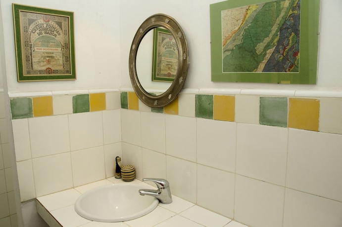 Imagen de la habitación del Hotel Bayt Alice. Foto 12