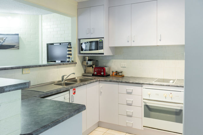 Imagen de los interiores del Hotel Bayview Beachfront Apartments. Foto 15