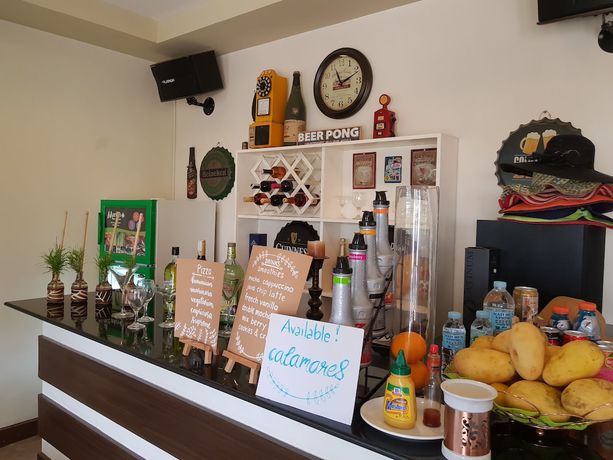 Imagen del bar/restaurante del Hotel Bayview Country Inn El Nido. Foto 3