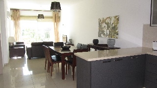 Imagen de los interiores del Hotel Bayview Gardens. Foto 9