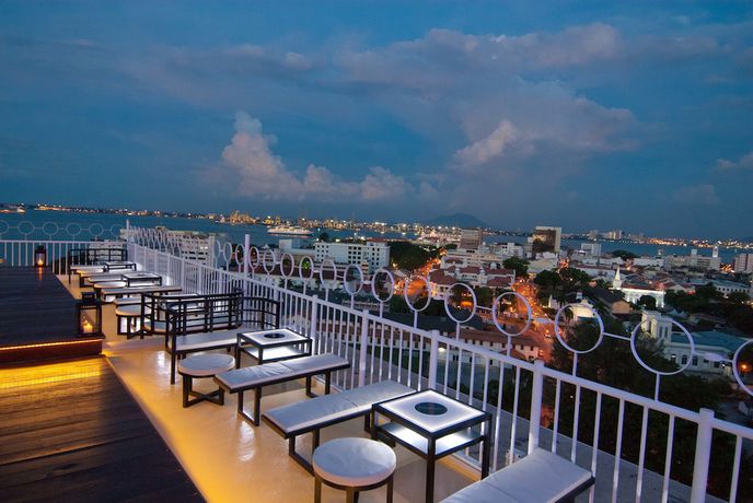 Imagen de los exteriores del Hotel Bayview Georgetown Penang. Foto 13