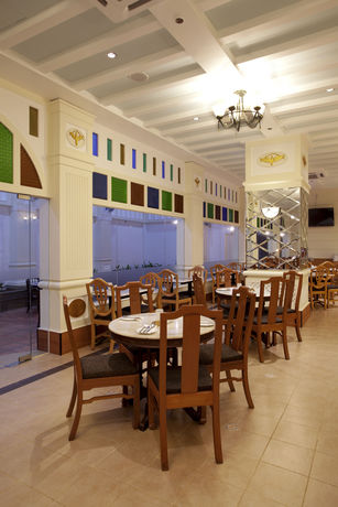 Imagen del bar/restaurante del Hotel Bayview Georgetown Penang. Foto 2