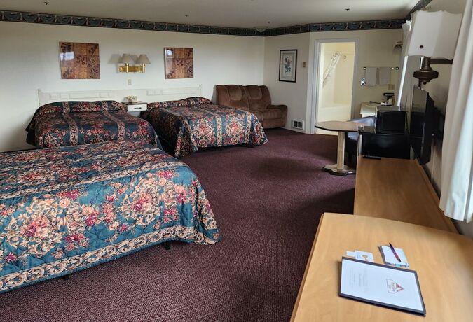 Imagen general del Hotel Bayview Inn. Foto 1