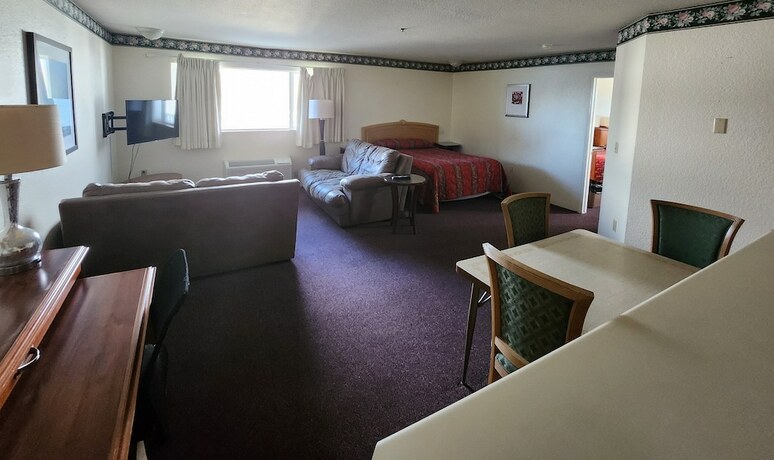 Imagen de la habitación del Hotel Bayview Inn. Foto 19