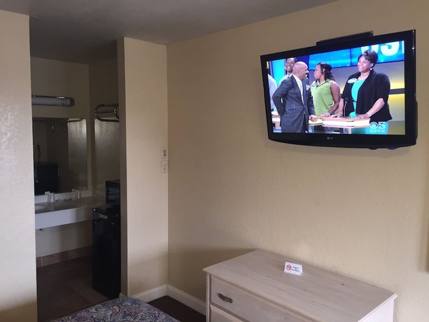 Imagen de la habitación del Hotel Bayview Motel. Foto 6