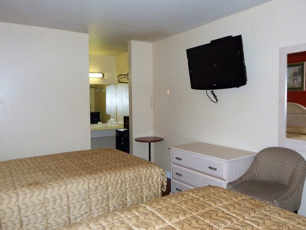 Imagen de la habitación del Hotel Bayview Motel. Foto 14