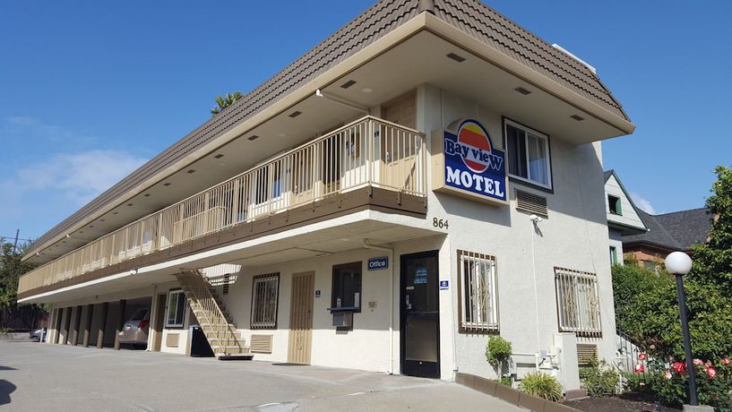 Imagen general del Hotel Bayview Motel. Foto 1