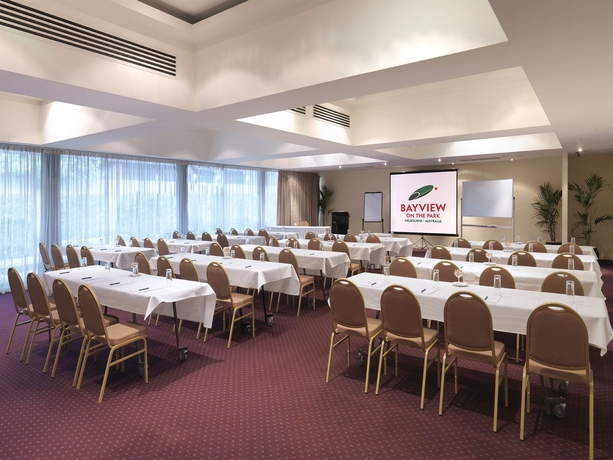 Imagen de los interiores del Hotel Bayview On The Park. Foto 11
