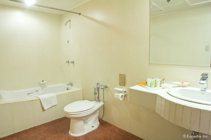 Imagen de la habitación del Hotel Bayview Park Manila. Foto 2