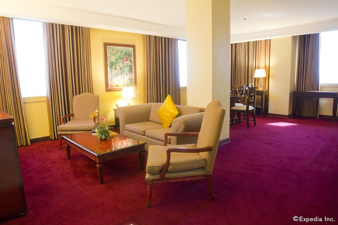 Imagen de los interiores del Hotel Bayview Park Manila. Foto 16