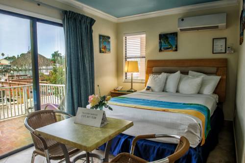 Imagen de la habitación del Hotel Bayview Plaza Waterfront Resort. Foto 4