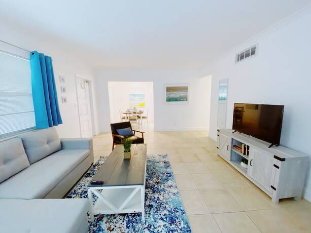 Imagen general del Hotel Bayview Regency Apartments By Lowkl. Foto 4
