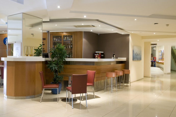 Imagen de los interiores del Hotel Bayview by ST Hotels. Foto 9
