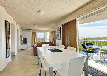 Imagen de los exteriores del Hotel Bayviews and Harbourview Holiday Apartments. Foto 8