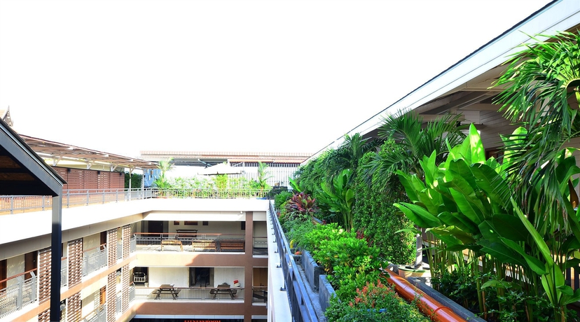 Imagen de los exteriores del Hotel Baywalk Residence Pattaya. Foto 8