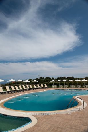 Imagen de la piscina del Hotel Baywatch, Kalamata. Foto 20